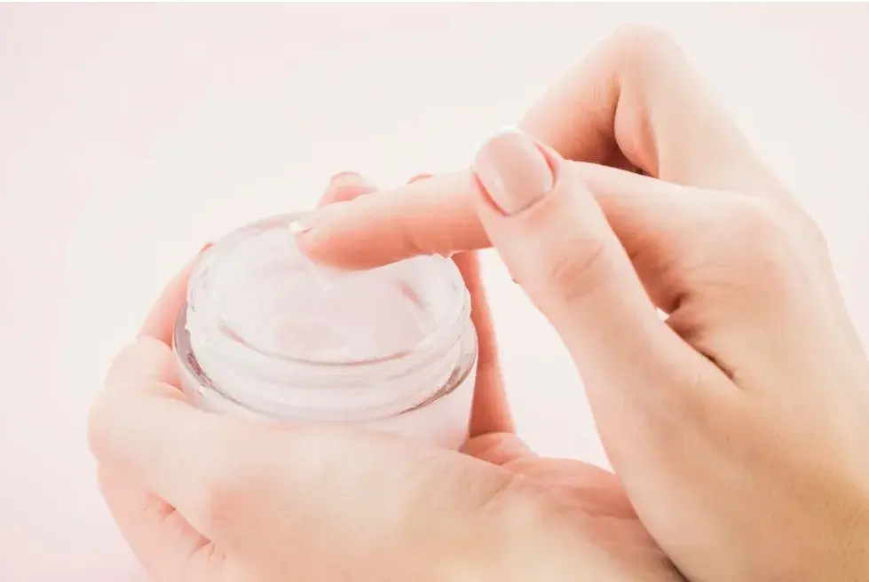 maklon kosmetik anti aging untuk kulit sensitif krim ceramide